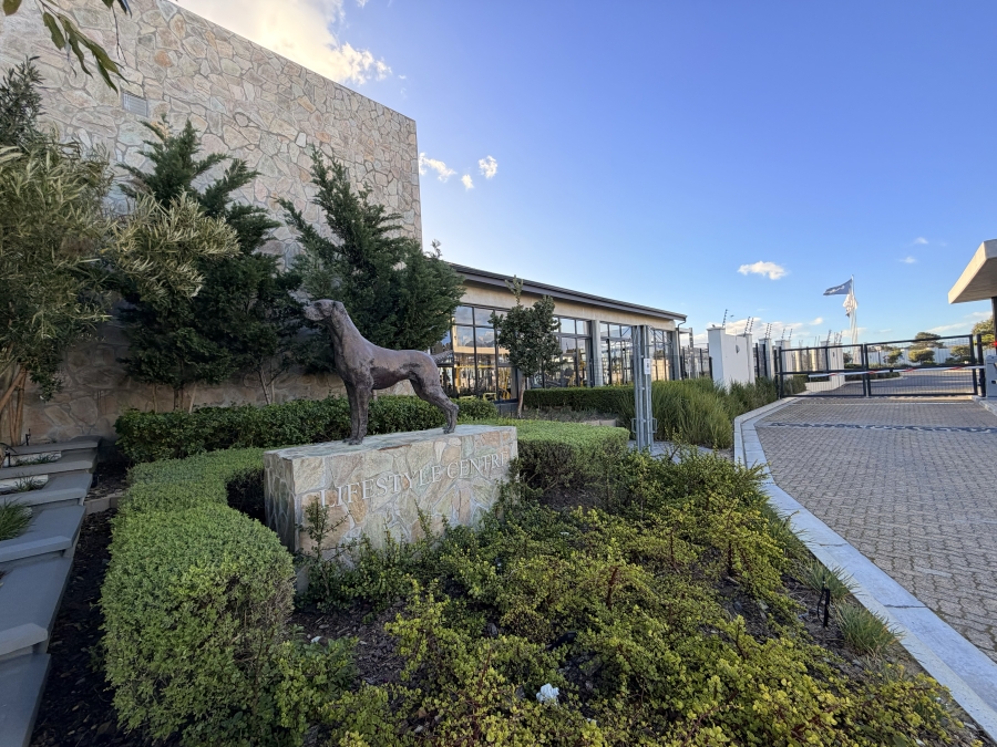 To Let 1 Bedroom Property for Rent in The Huntsman Western Cape